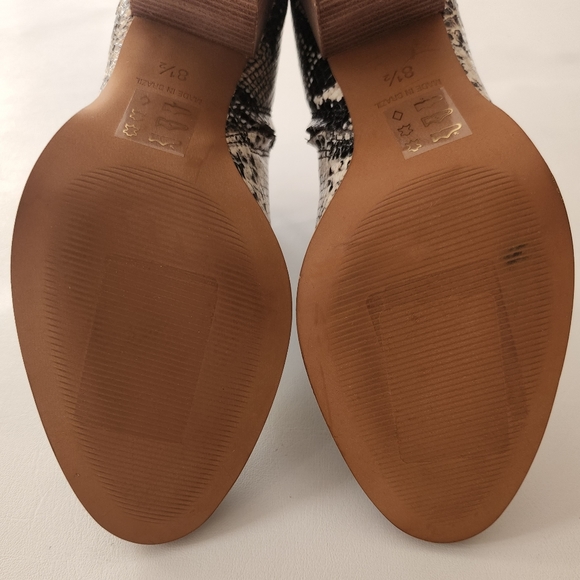Madewell Snakeskin Embossed Leather Ankle Boots - Picture 10 of 15